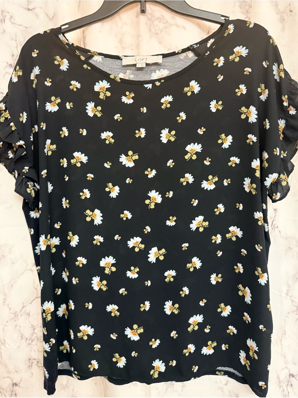 LOFT Black Daisy Print Short Sleeve Blouse